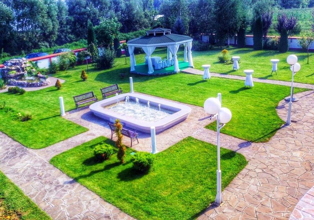 Hotel Dijana Pirot Exterior foto